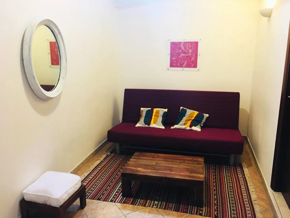 Apartment 25 Naples