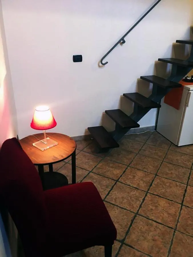 Apartment 25 Naples